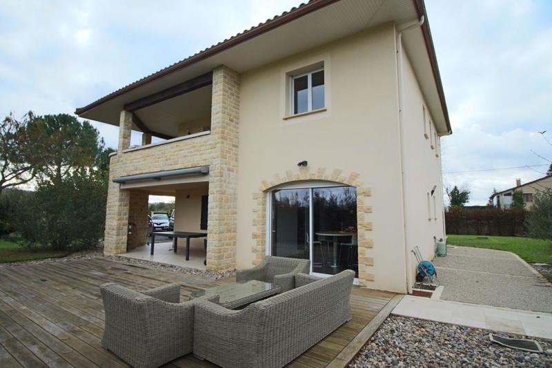 Villa - 230 m² - 7 pièces