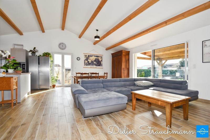 Maison - 106 m² - 5 pièces