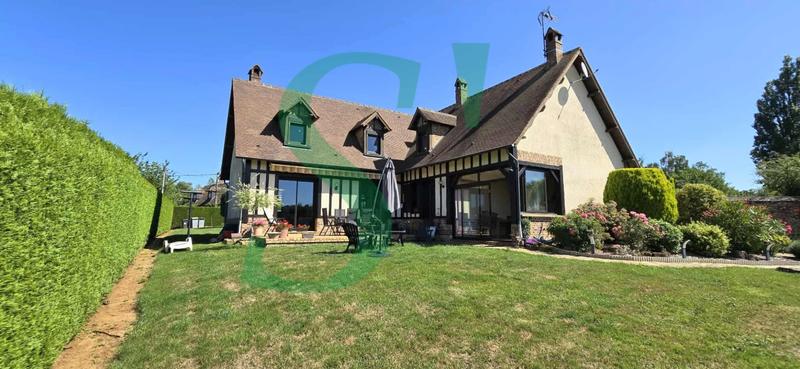 Maison - 197 m² - 9 pièces