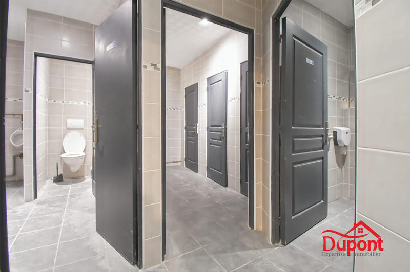 Local commercial - 4 259 m²