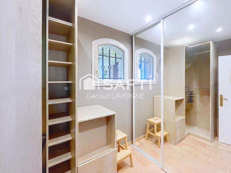 Maison - 180 m² - 7 pièces