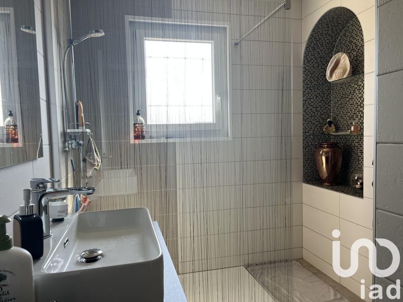 Maison - 89 m² - 5 pièces