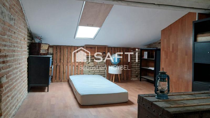 Maison - 96 m² - 5 pièces