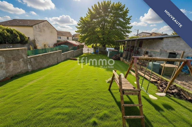 Maison - 220 m² - 6 pièces