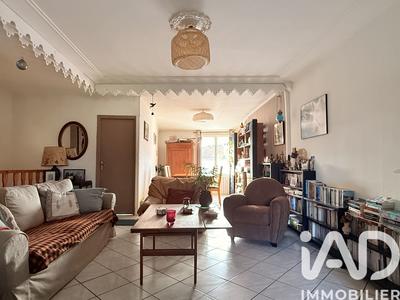 Maison - 95 m² - 4 pièces