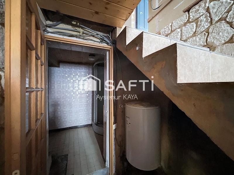 Maison - 138 m² - 10 pièces