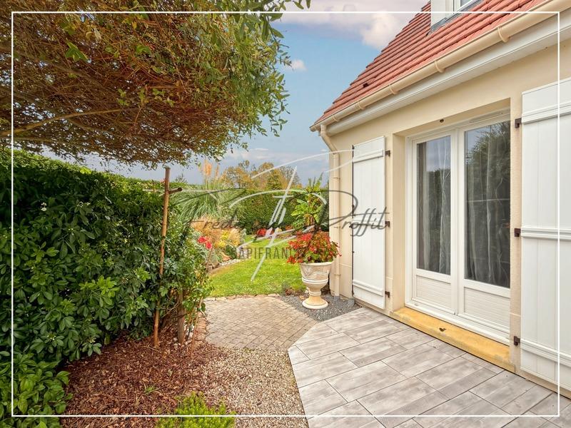 Maison - 167 m² - 6 pièces