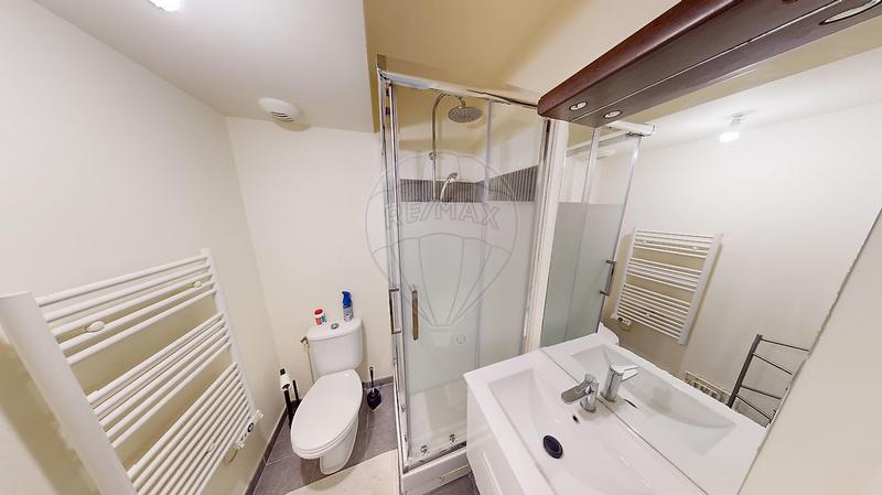 Appartement - 75 m² - 4 pièces