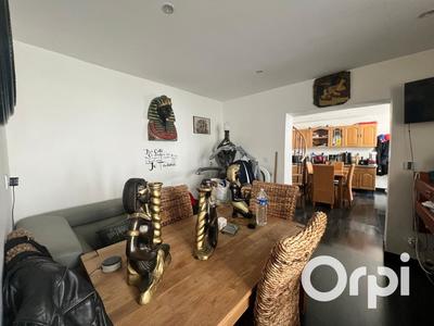 Maison - 82 m² - 5 pièces