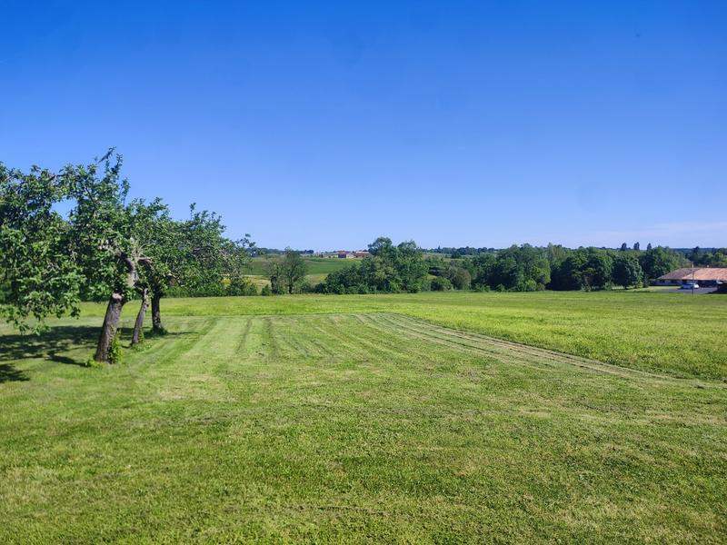 Maison - 552 m² - 16 pièces