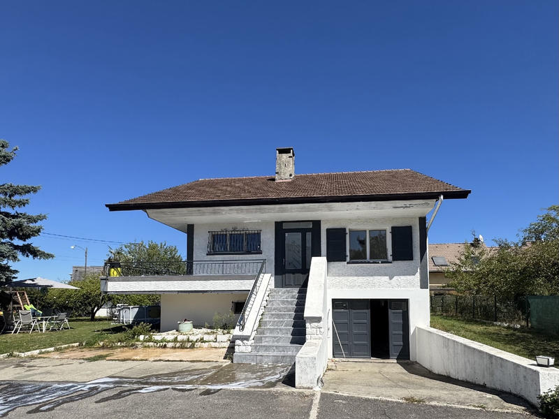 Maison - 180 m² - 6 pièces