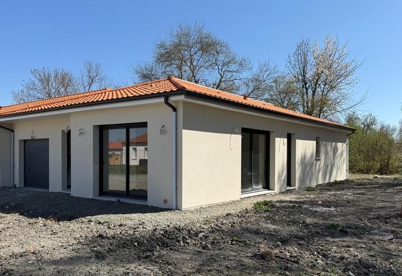 Maison - 110 m² - 4 pièces