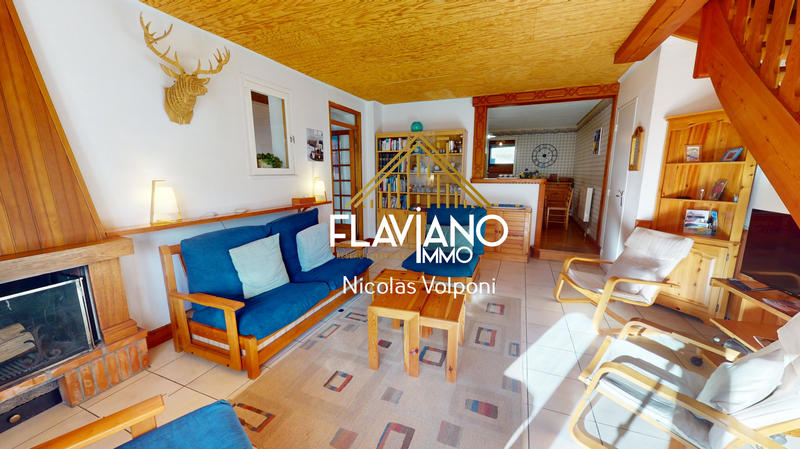 Appartement - 100 m² - 5 pièces