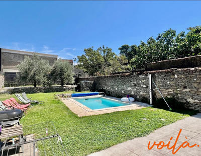 Maison - 310 m² - 10 pièces