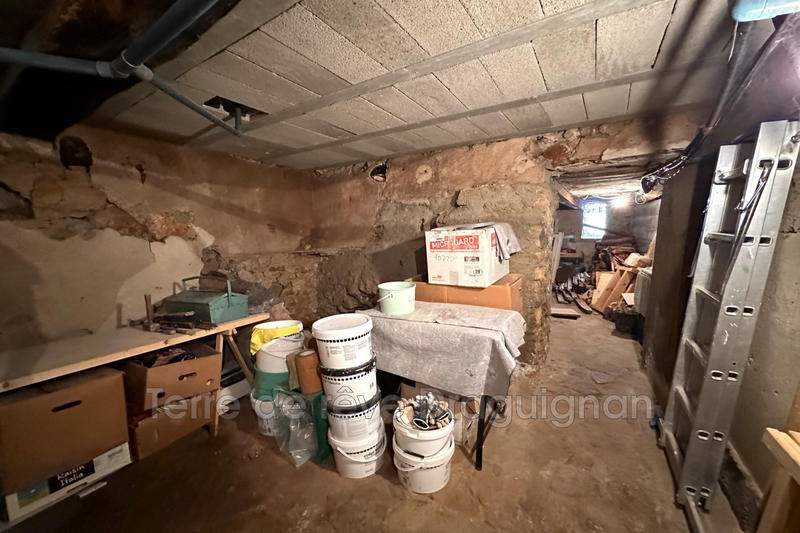 Maison de village - 207 m² - 6 pièces