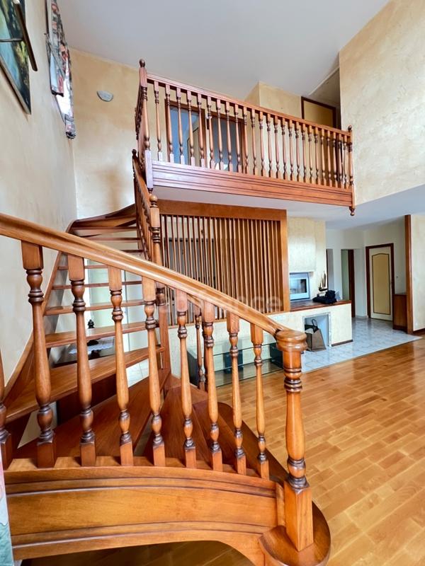 Maison - 138 m² - 6 pièces