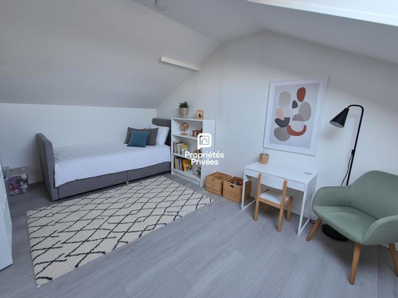 Maison - 145 m² - 6 pièces