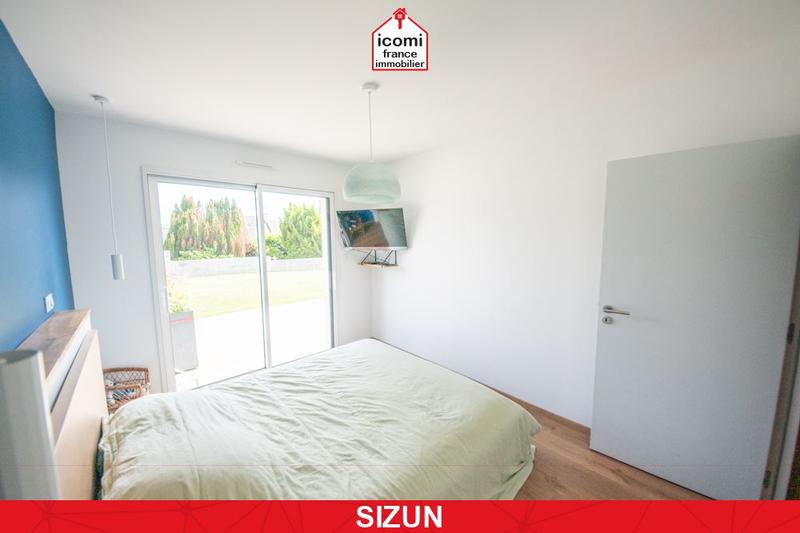 Maison - 220 m² - 6 pièces