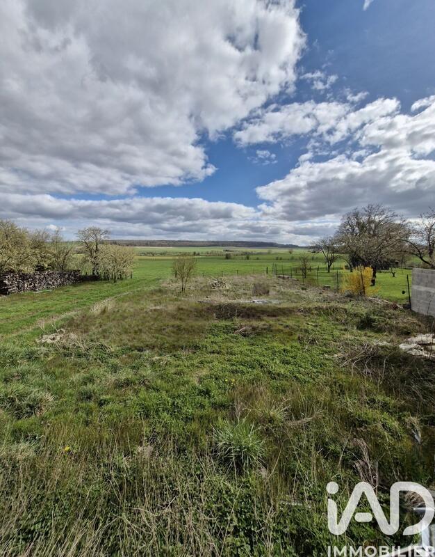 Maison - 268 m² - 4 pièces