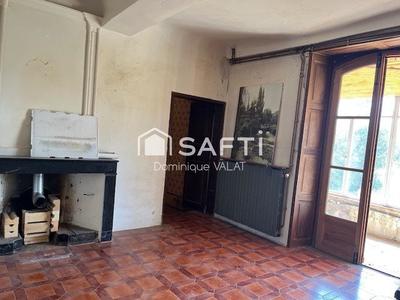 Maison - 282 m² - 10 pièces