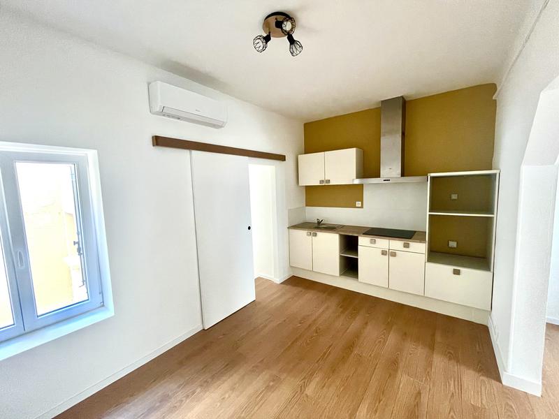 Maison - 321 m² - 11 pièces