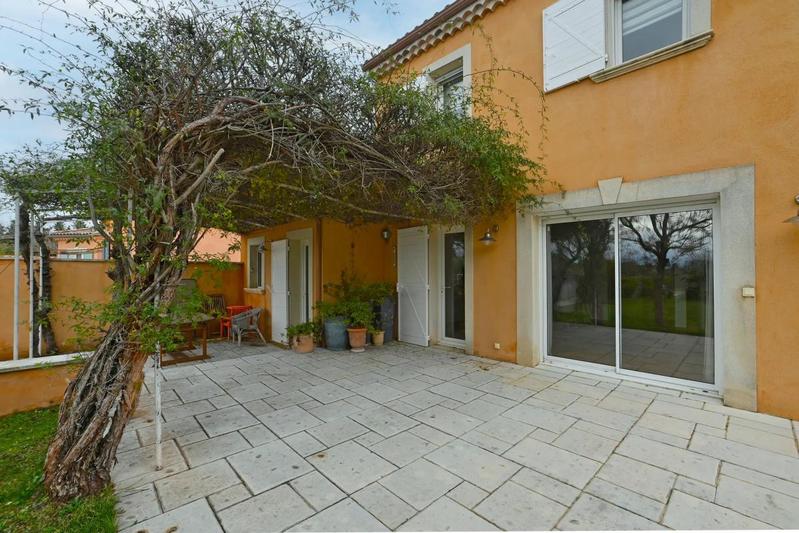 Maison - 147 m² - 5 pièces