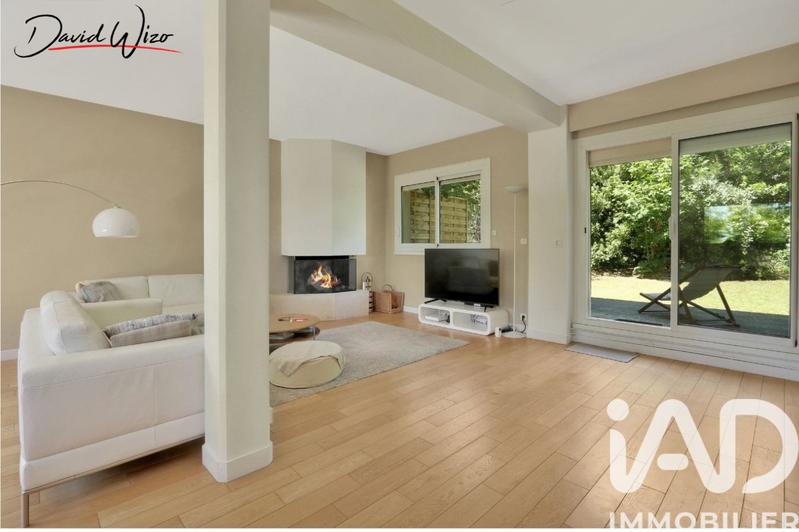 Maison - 170 m² - 9 pièces