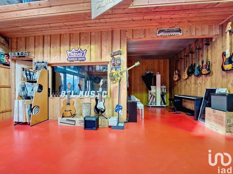 Local commercial - 193 m²