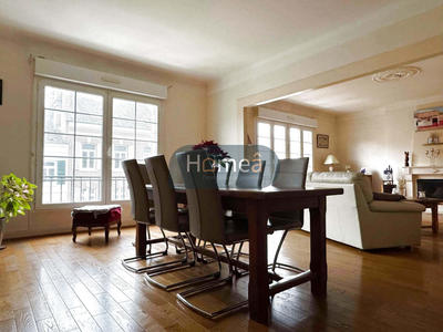 Appartement - 147 m² - 4 pièces