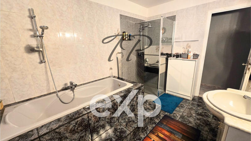 Villa - 115 m² - 5 pièces