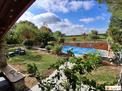 Maison - 147 m² - 6 pièces