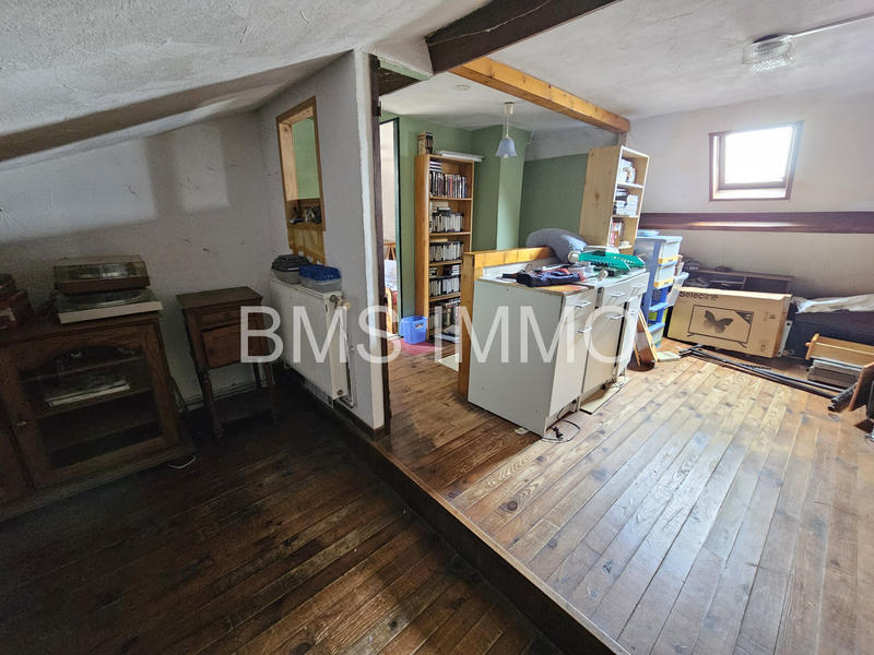 Maison - 107 m² - 4 pièces