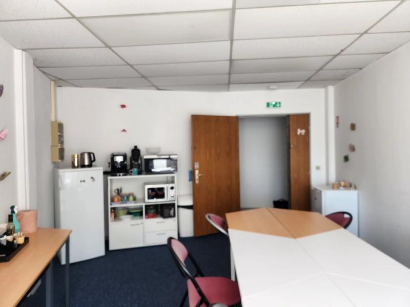 Bureau - 120 m² - 6 pièces