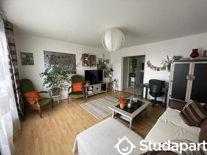 Appartement - 76 m² - 3 pièces