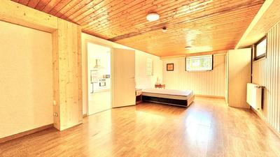 Maison - 235 m² - 7 pièces