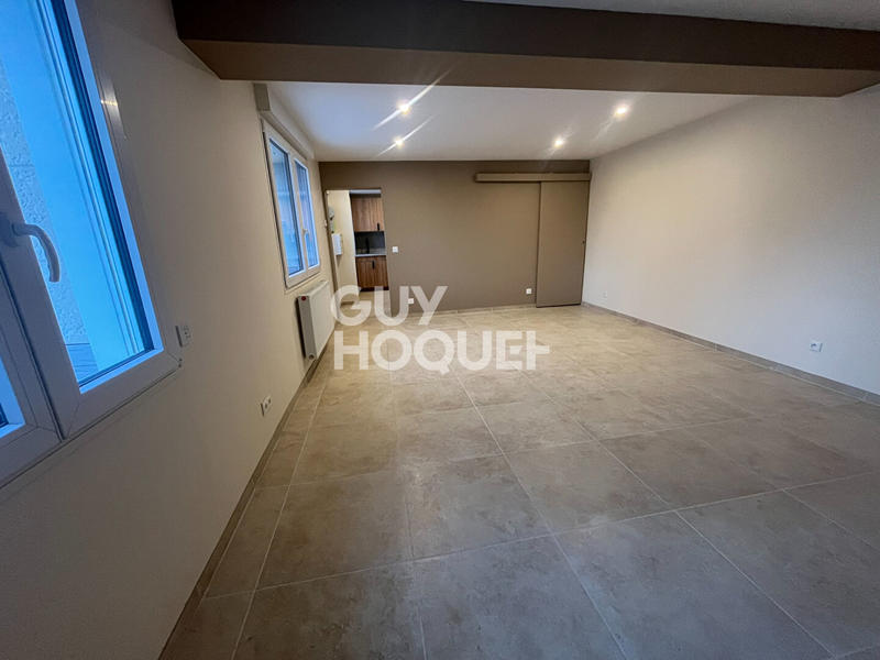 Maison - 87 m² - 5 pièces
