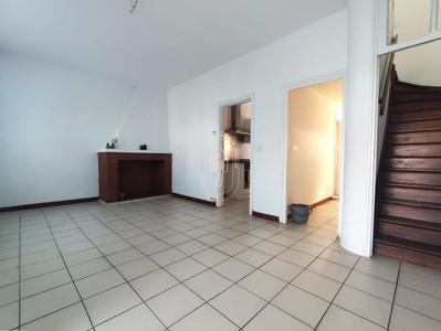 Maison - 93 m² - 4 pièces