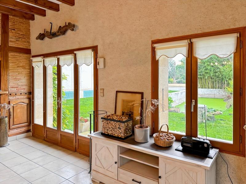 Immeuble - 585 m² - 3 pièces