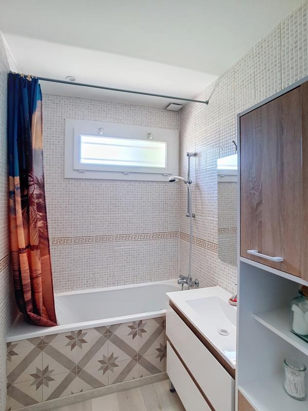 Maison - 84 m² - 4 pièces