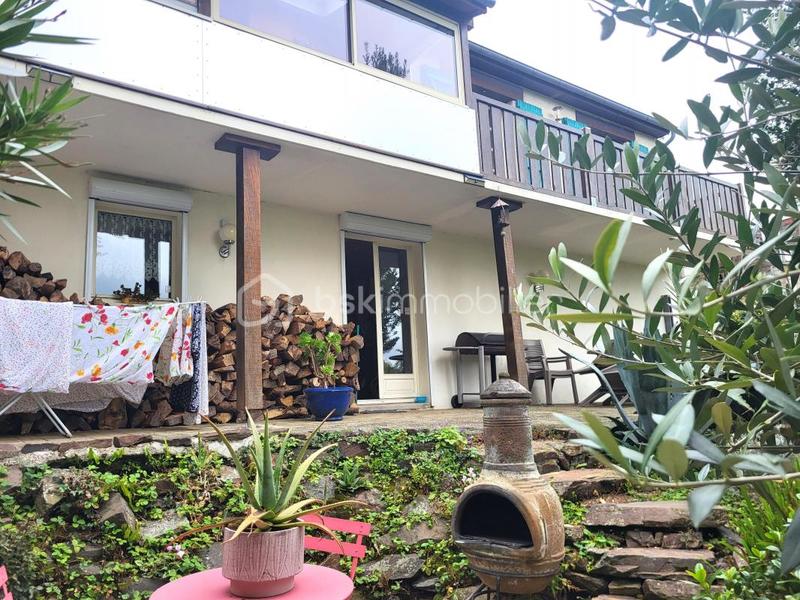 Maison - 130 m² - 4 pièces