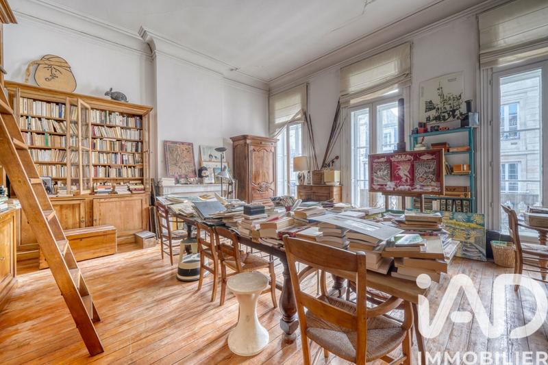 Maison - 430 m² - 13 pièces