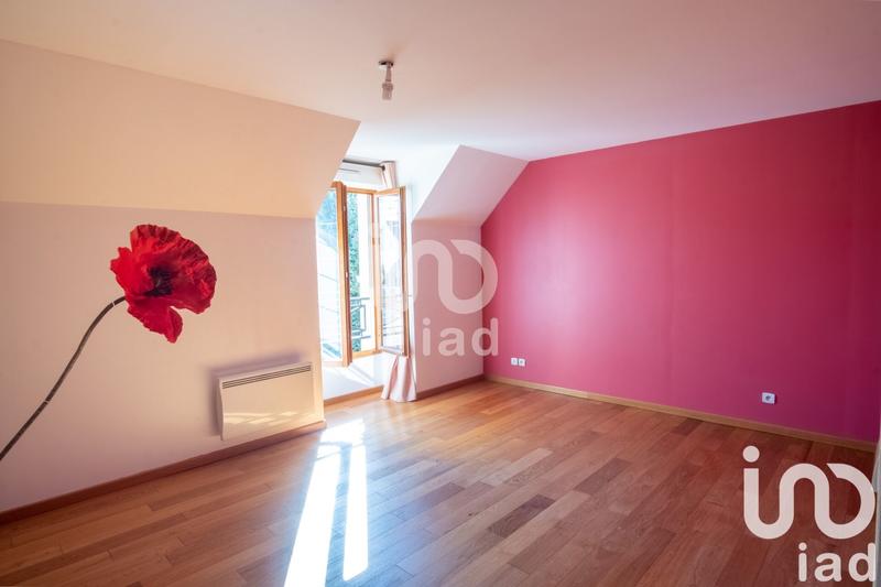 Maison - 143 m² - 5 pièces