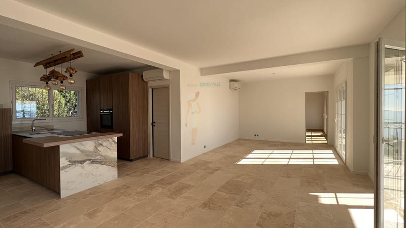 Villa - 150 m² - 5 pièces