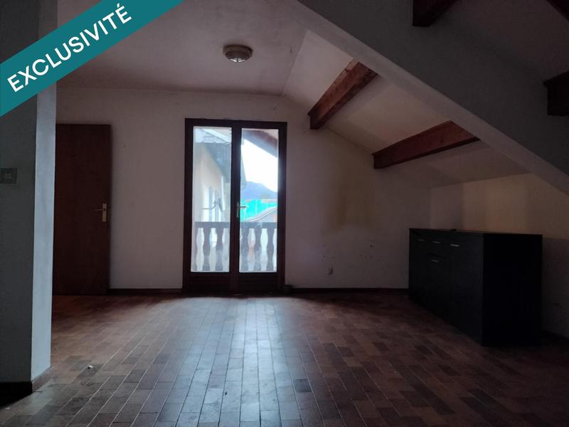 Appartement - 100 m² - 4 pièces