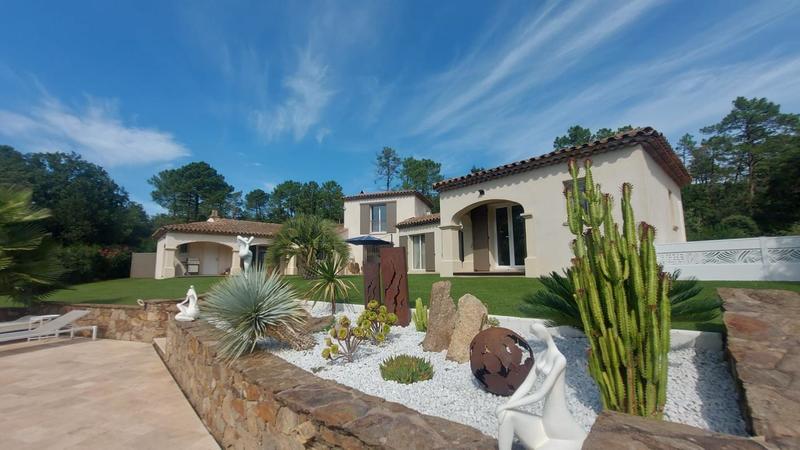 Villa - 187 m² - 5 pièces