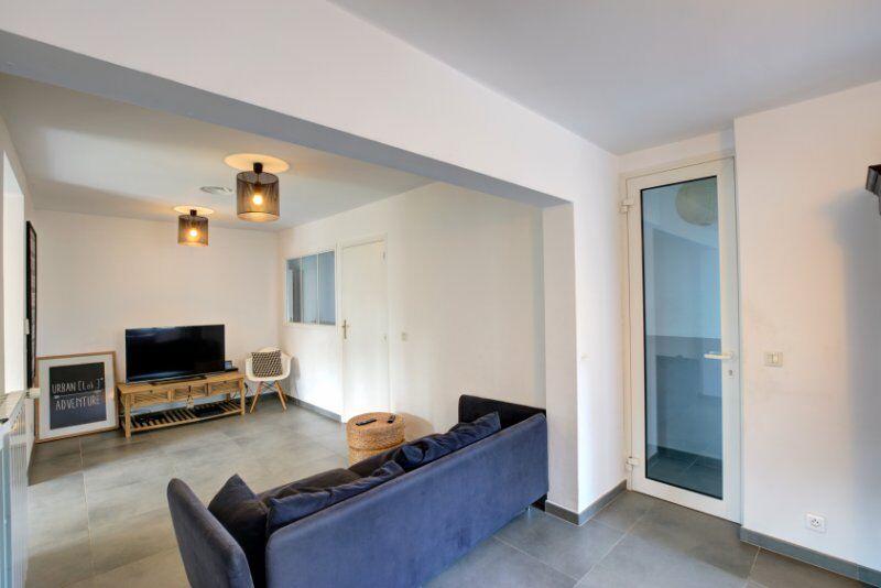 Villa - 155 m² - 7 pièces