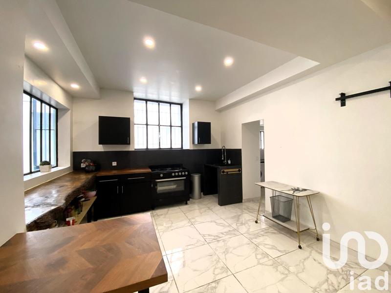 Loft - 134 m² - 2 pièces