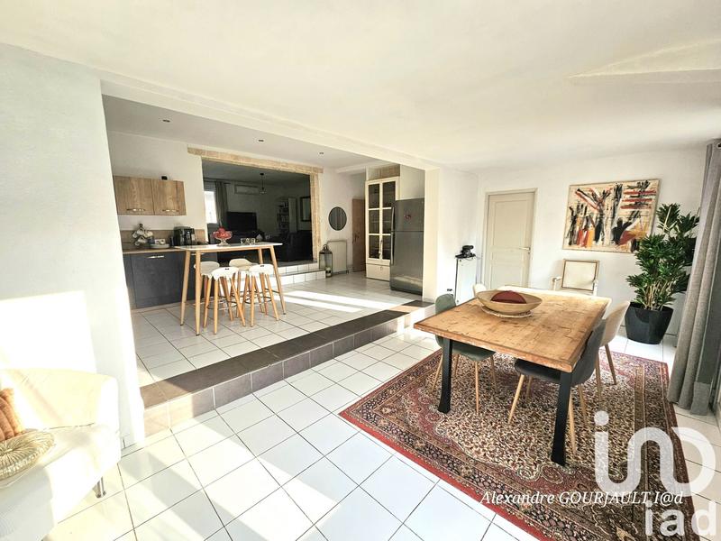 Maison - 184 m² - 8 pièces