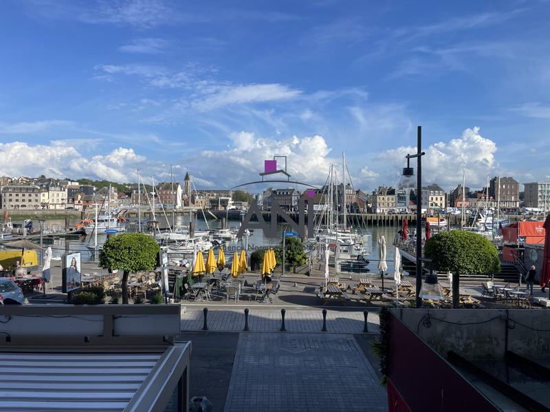 Appartement - 116 m² - 4 pièces