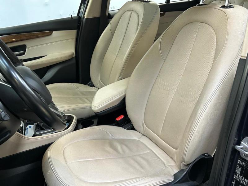 Bmw Série 2 Gran Tourer F46 218d 150 ch Luxury a